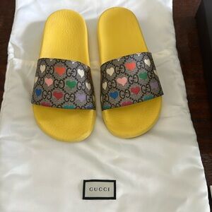Gucci Kids Supreme Heart Slides, UK 32/US 1.5